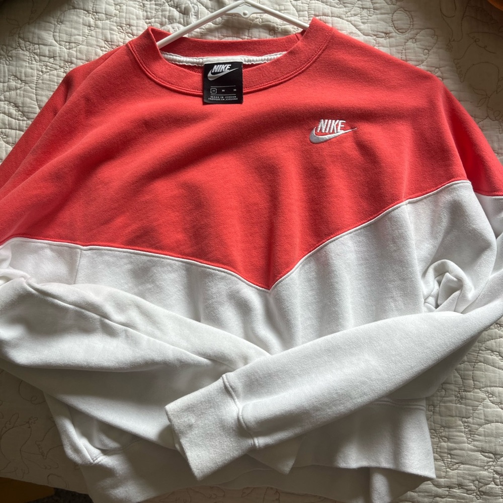 Nike Cropped Sweatshirt